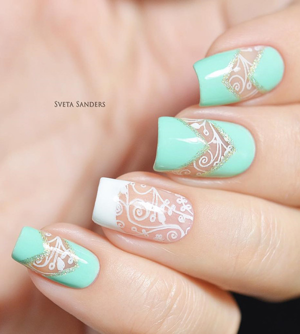 Elegant looking light blue spring nail art design. Give more attention to detail to your nails with this beautiful nail art design in partner with a white nail polish.