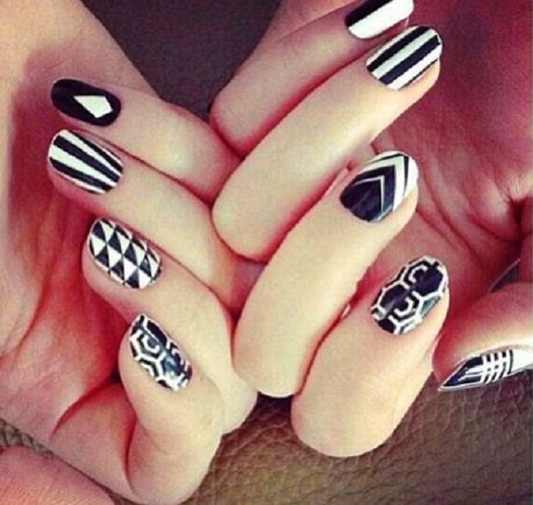 55 Black and White Nail Art Designs - nenuno creative