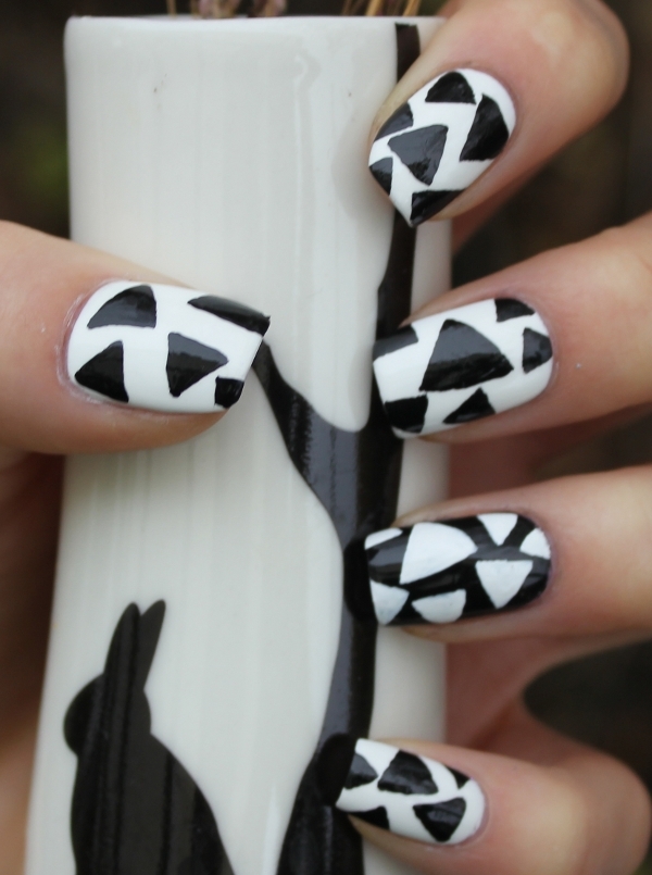 55 Black and White Nail Art Designs - nenuno creative