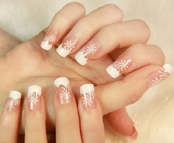 Snowflake French Tip Nails - wide 10