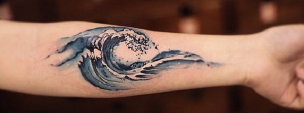 Pin by Lifestyle Geek on Tattoos | Simple wave tattoo, Waves tattoo, Small  tattoos