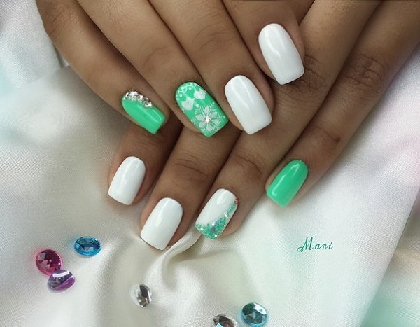 Nail Art Design: Navy, Mint & Gold • Katie Crafts