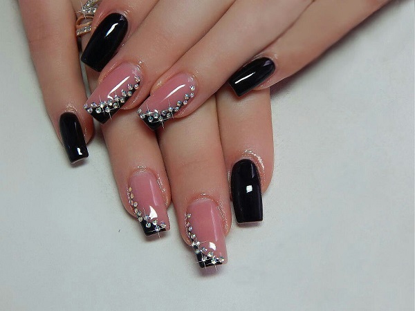 black-nail-art-designs-49