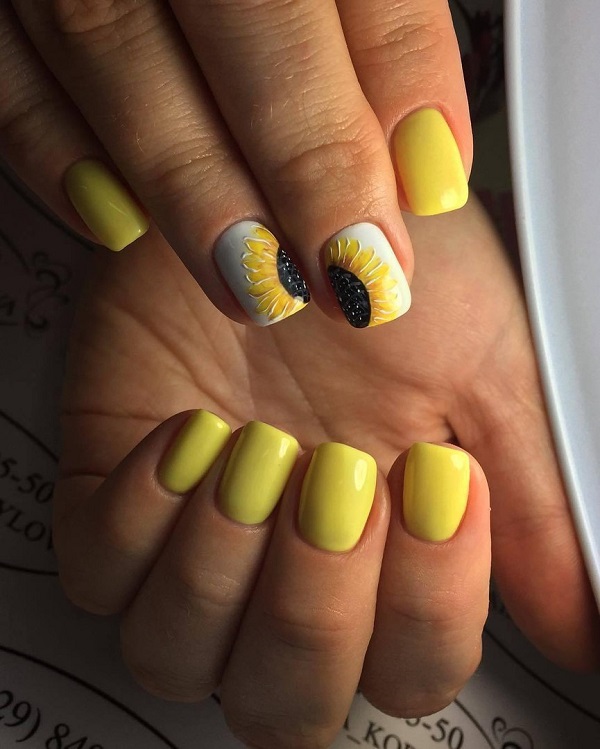 Amazon.com: Yellow Press on Nails Short Oval Fake Nails Summer False Nails  With Lemon Designs Glossy Full Cover Stick on Nails Acrylic Artificial Nails  Glue on Nails for Women Girls Nail Art