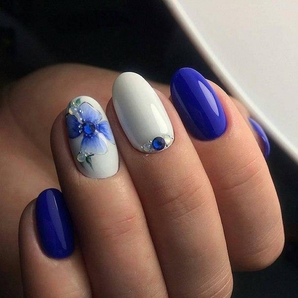 Amazon.com: 8 Sheets Blue and White Porcelain Nail Art Stickers Decals  Self-Adhesive Pegatinas para Uñas Retro Elements Tiger Lion Dragon Flowers Design  Manicure Tips Nail Decoration for Women Girls : Beauty &