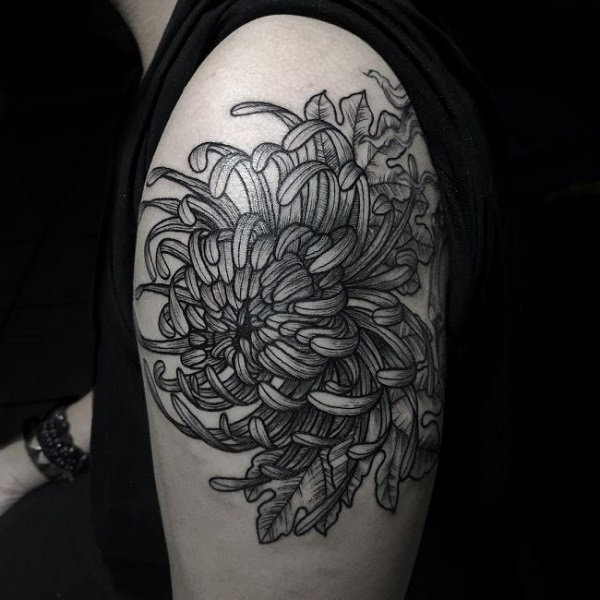 Black and Grey Chrysanthemum  Tatuajes Tatuajes lindos Tinta
