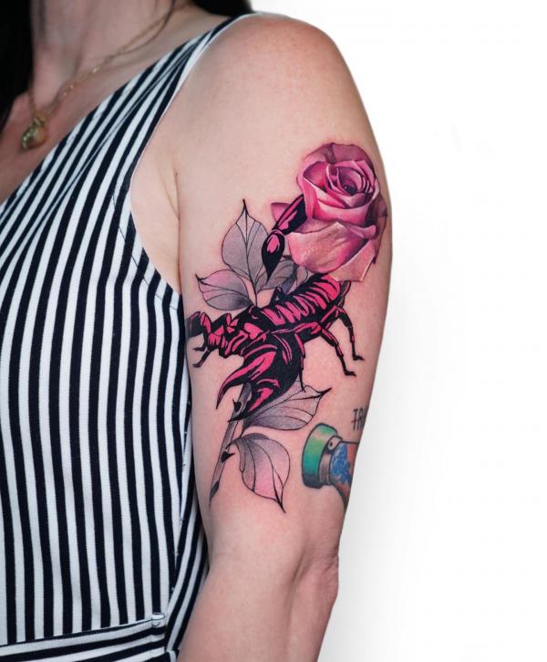 scorpion and rose by Raphael Barros TattooNOW