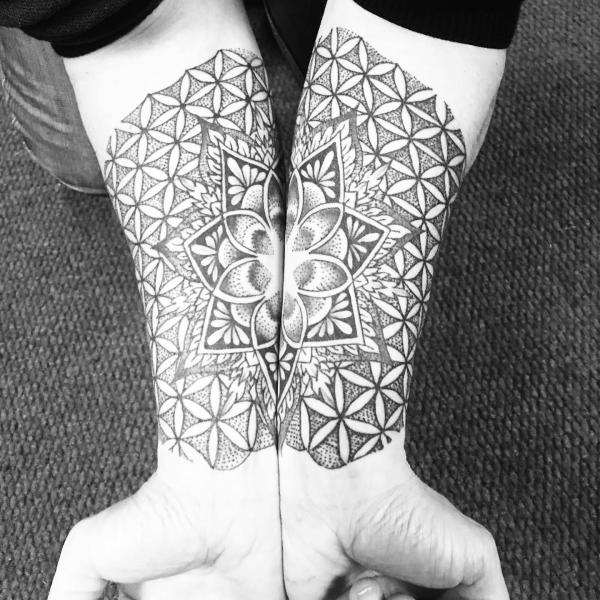 Tattoos of the Flower of Life  the Symbol for Human Consciousness   Tattoodo